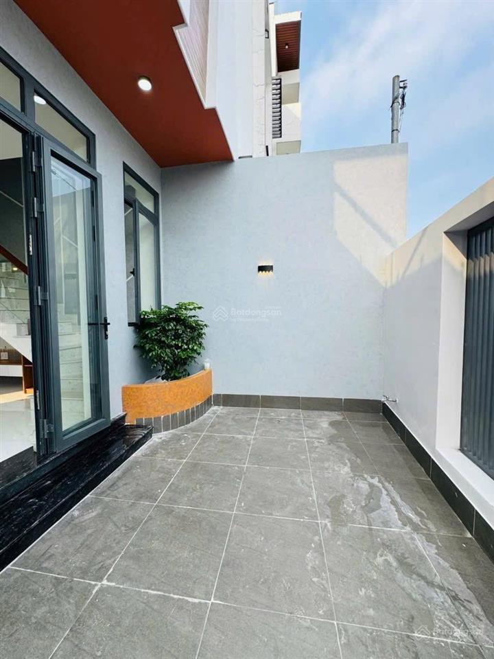 Chỉ 5 tỷ 290 triệu nhà 1 trệt 2 lầu  hiệp thành  nhánh đường phạm ngọc thạch