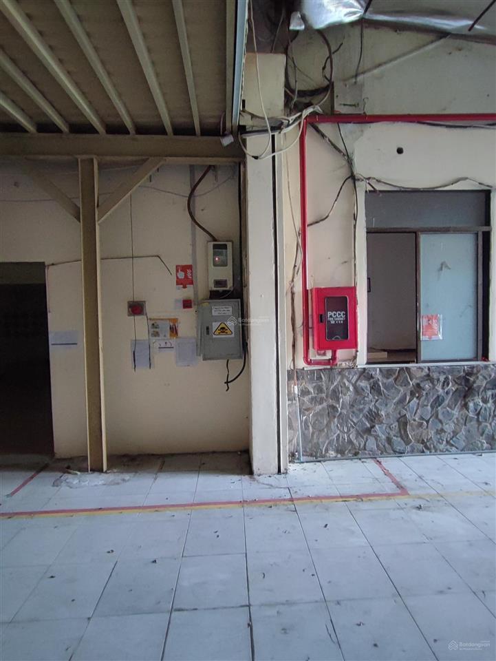 Bán nhà xưởng ở hóc môn dt 1.192 m2