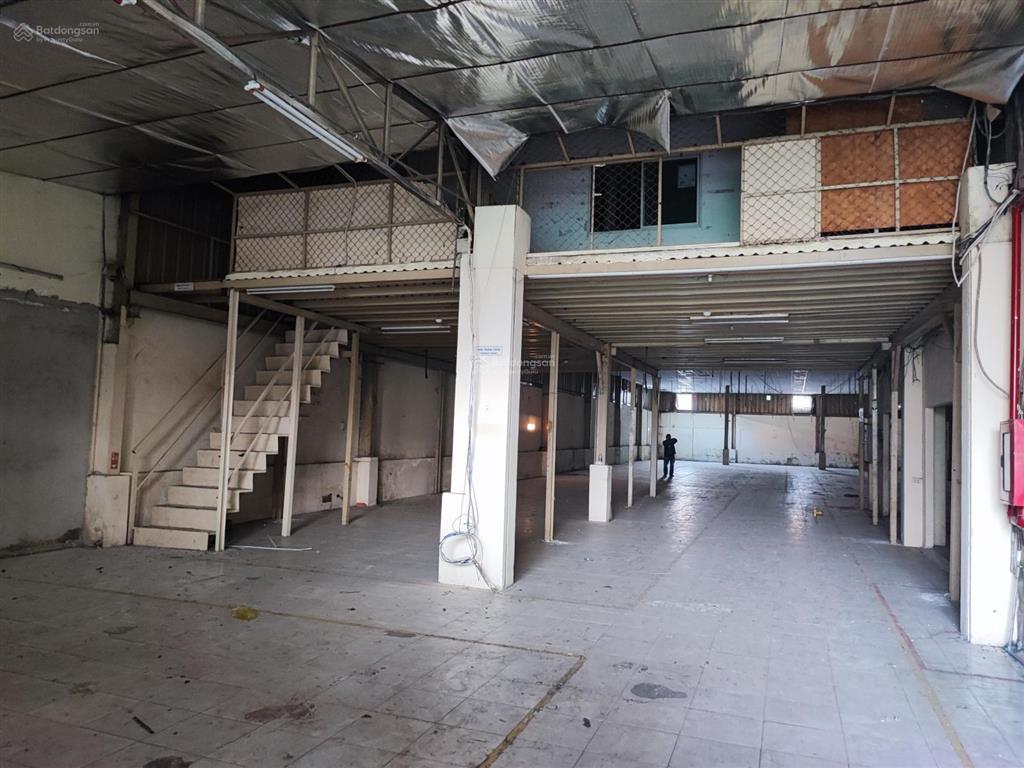 Bán nhà xưởng ở hóc môn dt 1.192 m2