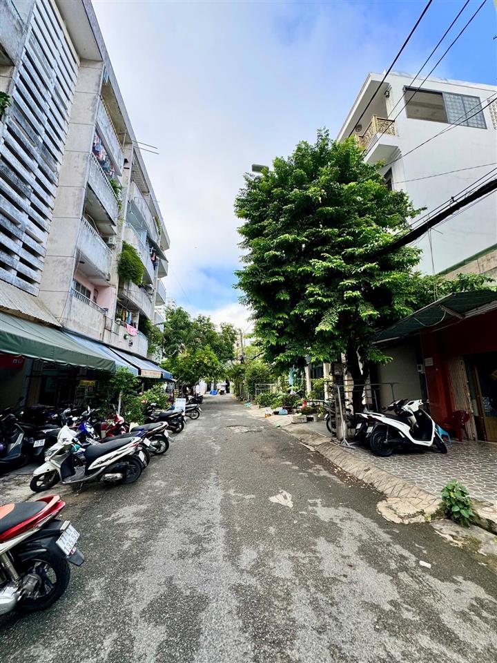 8.9 tỷ! hẻm 8m thông gò dầu ngay chung cư độc lập  4 tầng  60m2  dt 4x15m  dòng tiền 25 triệu