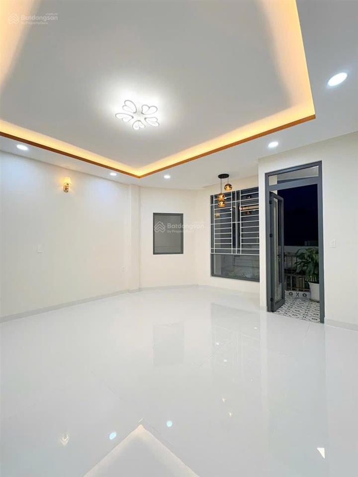7.5 tỷ! khu vip tân sơn nhì  ngang 6x16m  85m2  2 tầng  ngay chị cục thuế tân phú  giá sốc