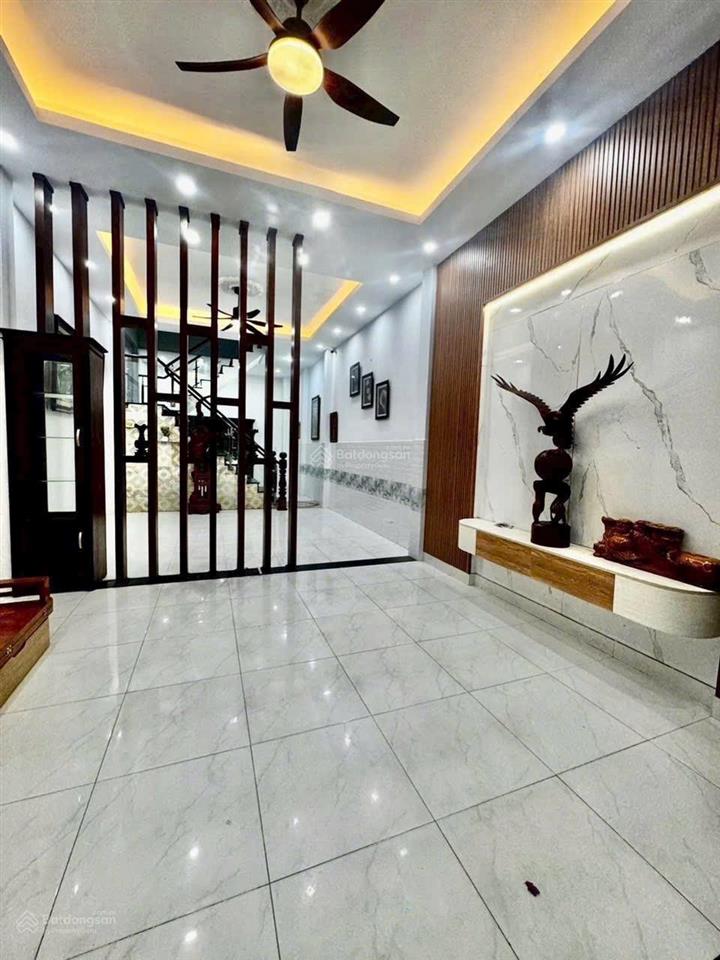 Nhà đẹp hxh6m đường nguyễn suý dt 4.5 x16m  4 tầng btct  khu vip  an ninh  chỉ 8.6 tỷ