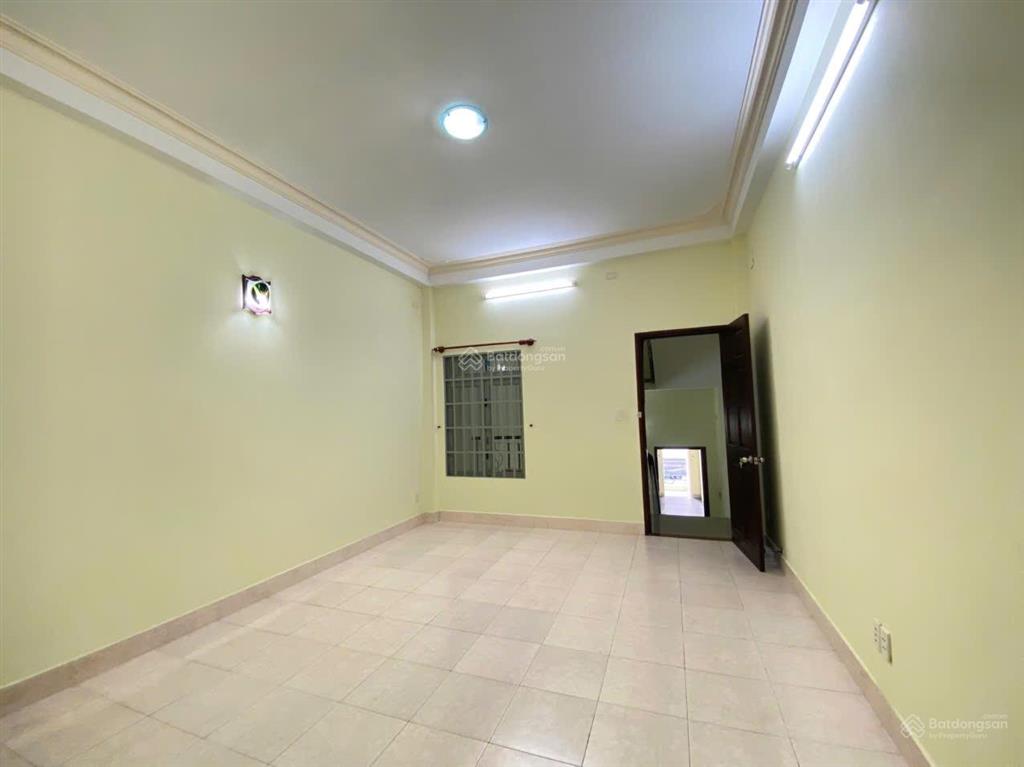 Cho thuê gấp khu vip k300  ngay nguyễn minh hoàng  4 lầu  4x25m  nhà mới  tiện làm văn phòng