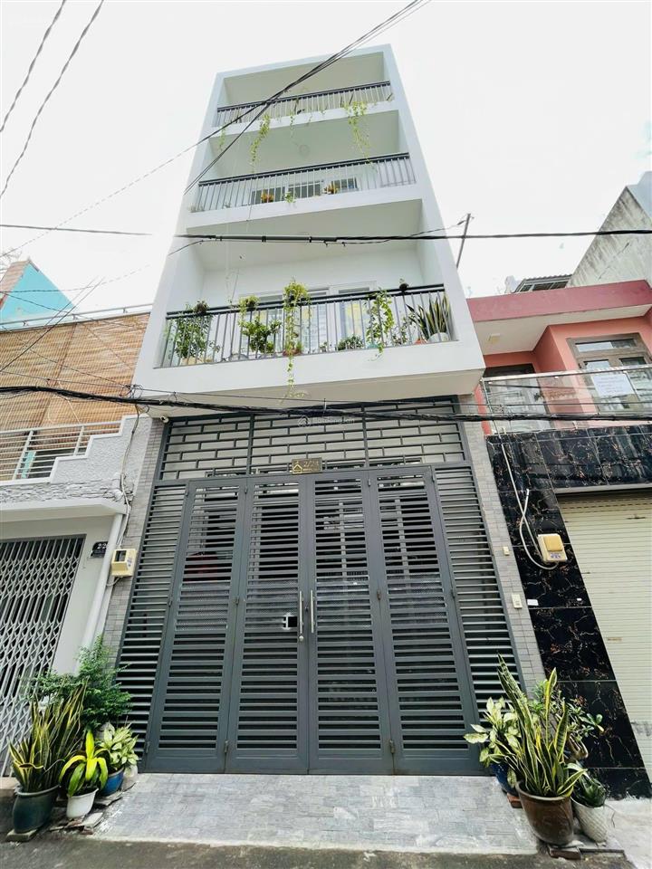 Khu vip hiếm nhà bán nguyễn thế truyện, p. tân sơn nhì, dt 4.5 x 15m, 4 lầu, chỉ 9 tỷ
