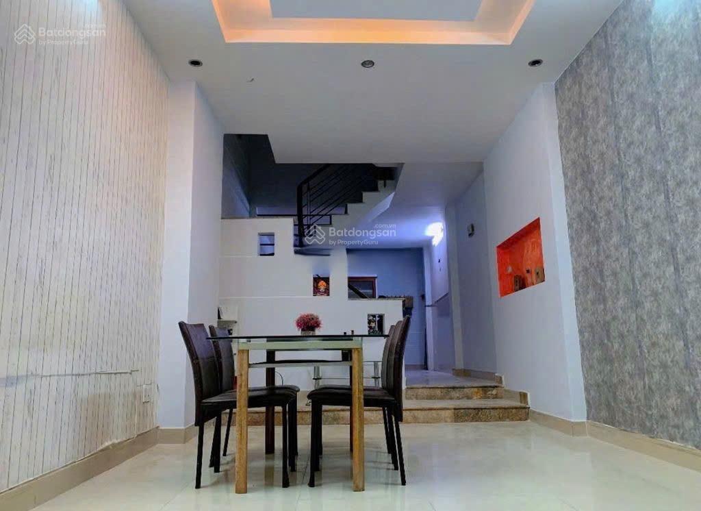 Cho thuê nhà nguyên căn đường sơn cang ngay chợ bà hoa, p.12, tân bình  4pn  17,5 triệu/tháng