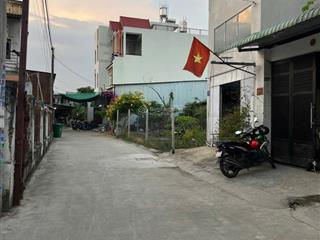 Nhà đường 12 hiệp bình phước khu dân tri cao có cửa bảo vệ riêng, đường 2 xe tải chánh nhau