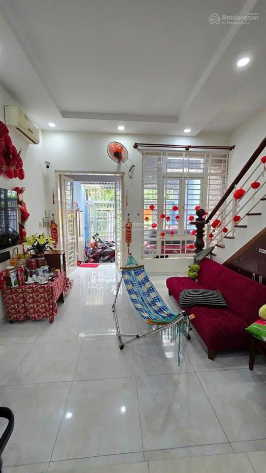 Nhà đẹp phạm văn đồng linh đông kế vành đai 2  70m2  5.xtỷ