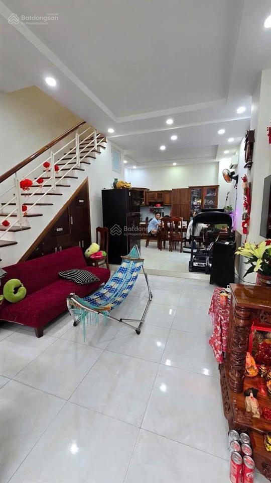 Nhà đẹp phạm văn đồng linh đông kế vành đai 2  70m2  5.xtỷ