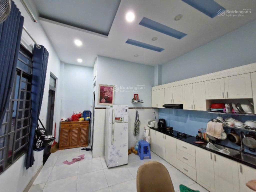 Nhà mới đường linh đông xe tải đỗ cửa, khu an ninh dân trí cao