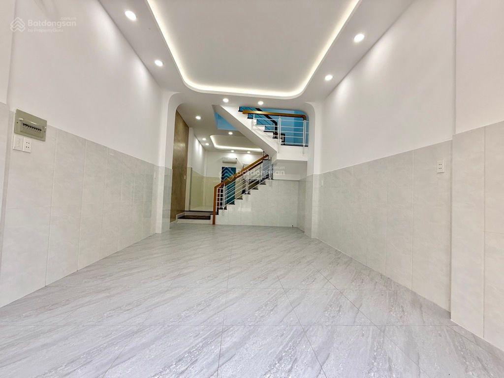 Nhà mới cạnh phạm văn đồng kế gigamall 77m2 đúng 6.8tỷ. có thể lên 4 tầng