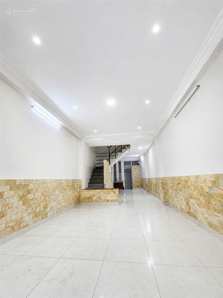 Ngay trục hiệp bình phạm văn đồng kế gigamall ngay vạn phúc 3 tầng 6.2 tỷ (ko còn căn thứ 2 )