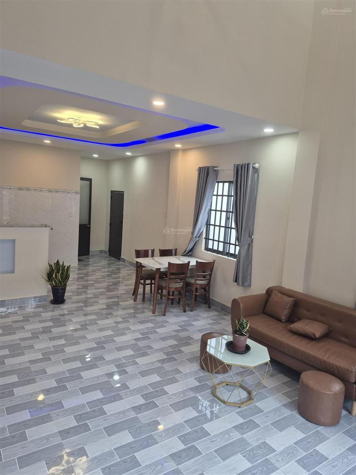 Hơn 5 tỷ nhà ngay phạm văn đồng, vị trí khó tìm 60m 2 tầng ngang 4.8m nở hậu