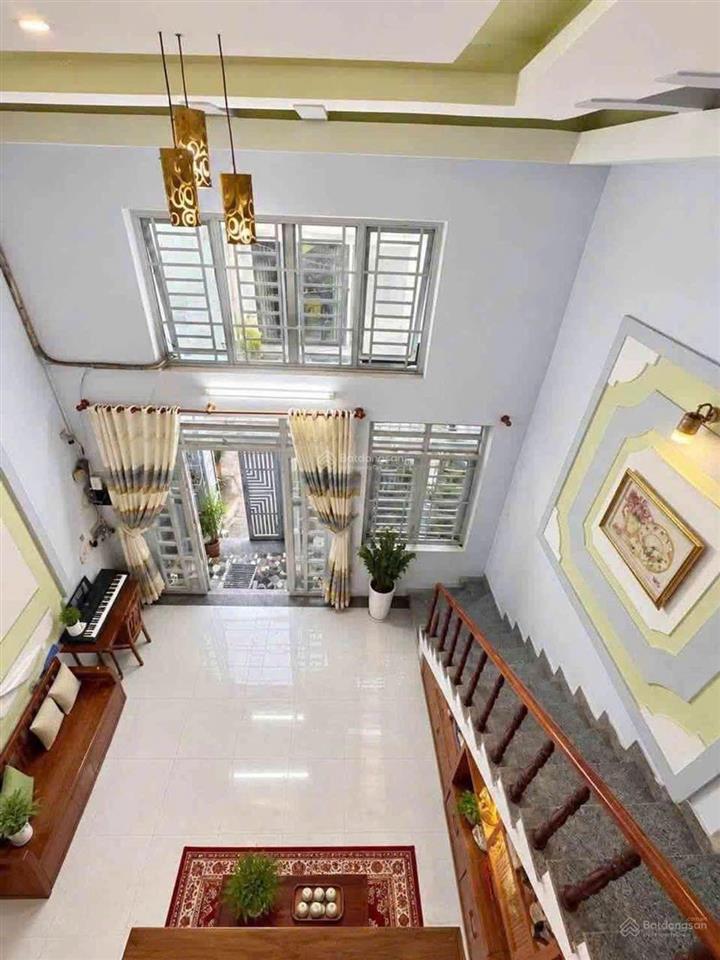 5 tỷ nhà 3 tầng sát quốc lộ 13, hiệp bình hẻm xe hơi 50m 1 trệt, 1 lửng, 1 lầu 3pn