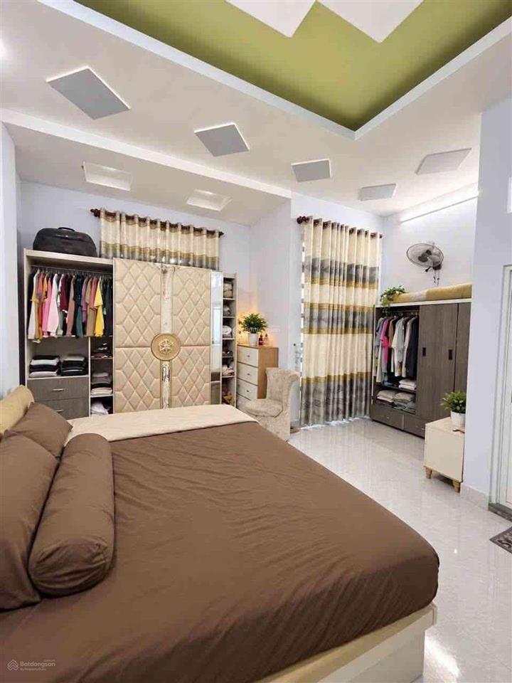 5 tỷ nhà 3 tầng sát quốc lộ 13, hiệp bình hẻm xe hơi 50m 1 trệt, 1 lửng, 1 lầu 3pn