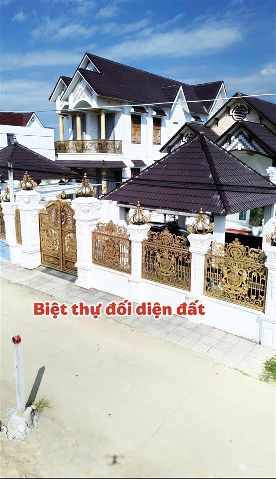 Bán nhanh lô đất đẹp ngay khu hành chính suối dầu giá chỉ 7xx triệu