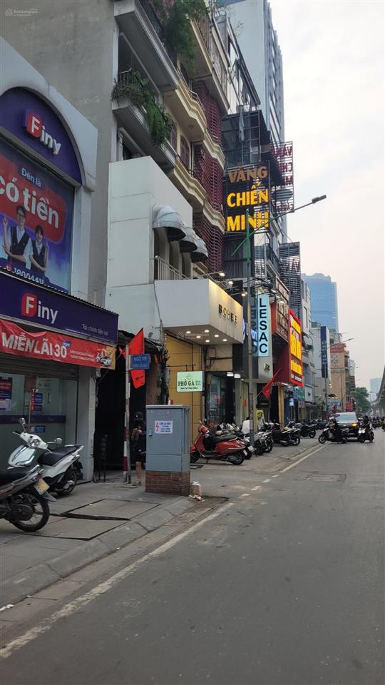 Cực hiếm mặt phố cầu giấy  5 tầng  vị trí cực đẹp  kinh doanh đỉnh  chủ thiện chí bán  8,8 tỷ