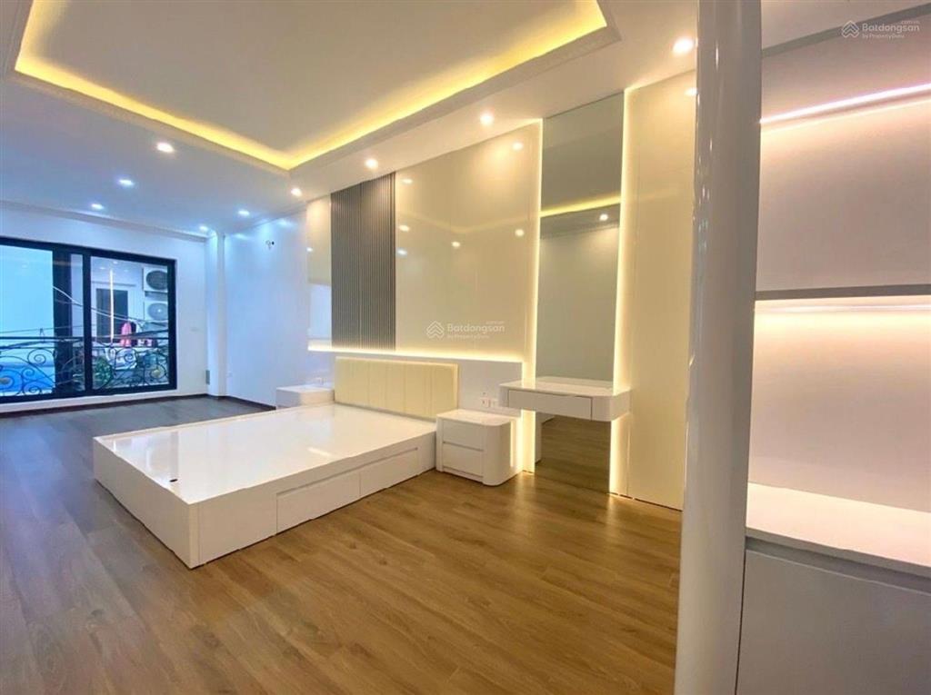 Bán nhà xây mới kính koong trần quốc vượng  7 tầng thang máy  nhà đẹp  ngõ nông rộng