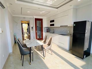 Bán nhà mới coong phố cầu giấy  6 tầng thang máy  45m  13,5 tỷ