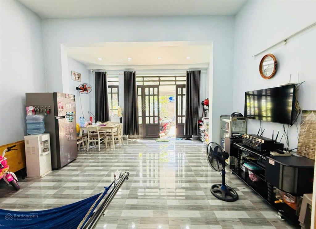 Bán nhà gần mt ql1a, ngay sát metro q12, giá 2 tỷ 7