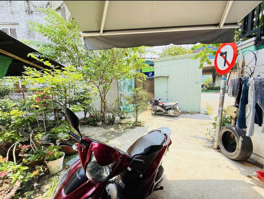 Bán nhà gần mt ql1a, ngay sát metro q12, giá 2 tỷ 7