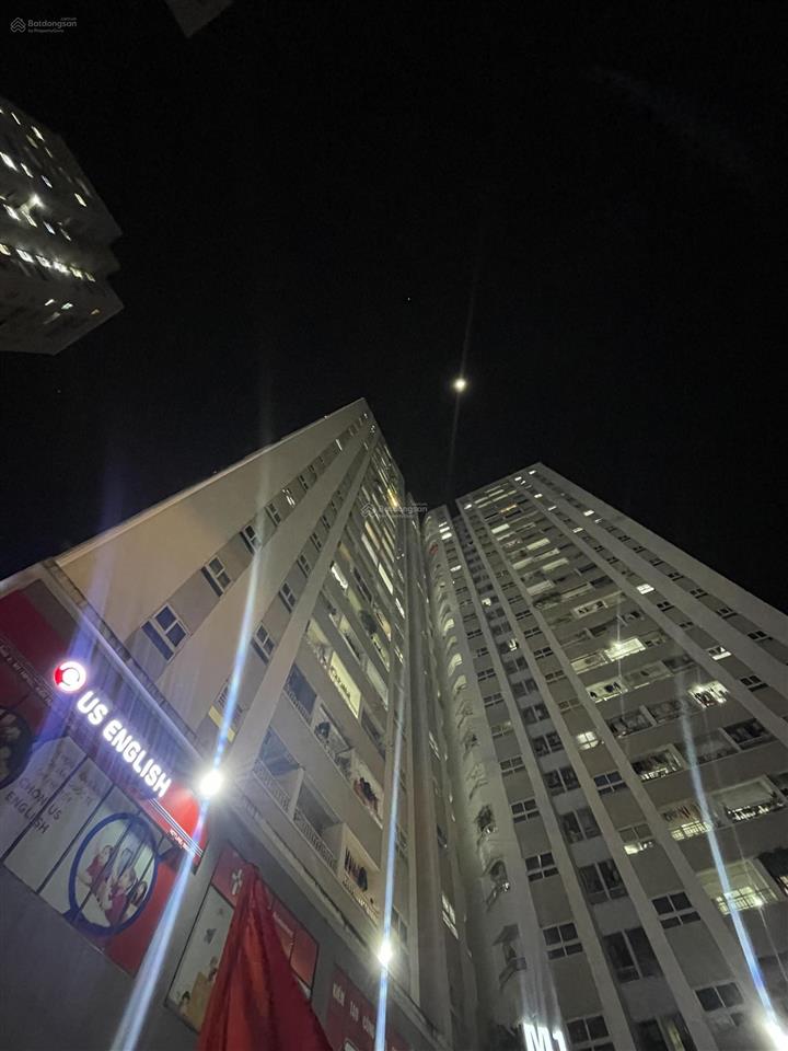 Bán cc mipec city view, 4,45 tỷ, 60m2, 2pn, 2wc, 2 ban công cực thoáng mát  siêu hiếm