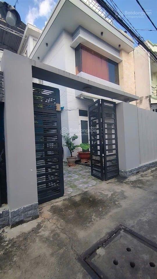 Thị trấn nhà bè  bán nhà 2 tầng sân vườn diện tích khủng 127m2  giá 5,75 tỷ (giá hạt dẻ)