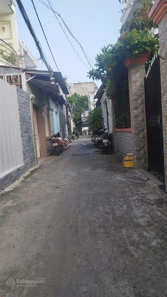 Thị trấn nhà bè  bán nhà 2 tầng sân vườn diện tích khủng 127m2  giá 5,75 tỷ (giá hạt dẻ)