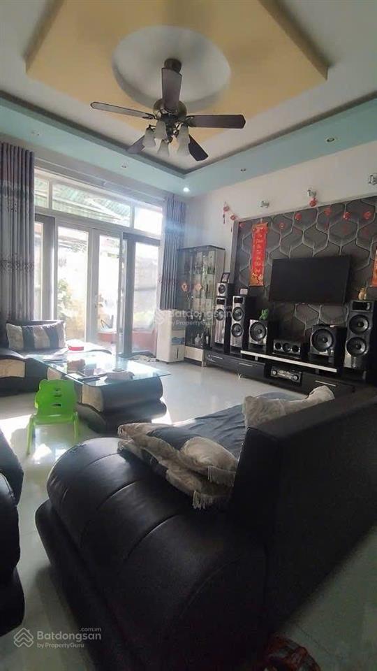 Thị trấn nhà bè  bán nhà 2 tầng sân vườn diện tích khủng 127m2  giá 5,75 tỷ (giá hạt dẻ)