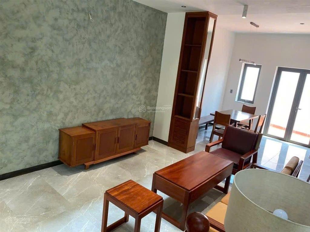 Hiệp phước  nhà bè, bán nhà 4 tầng mới đẹp lung linh 95m2, xe hơi đậu trong sân. giá 7,1 tỷ