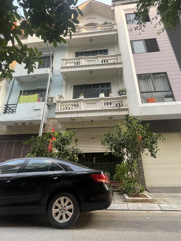 Giảm 1.2 tỷ, 19 tỷ nguyễn chí thanh  45m²  5 tầng  phân lô vỉa hè  ô tô tránh  thông thoáng