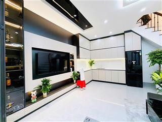 Minh khai diện tích 34m² 5 tầng giá 8 tỷ