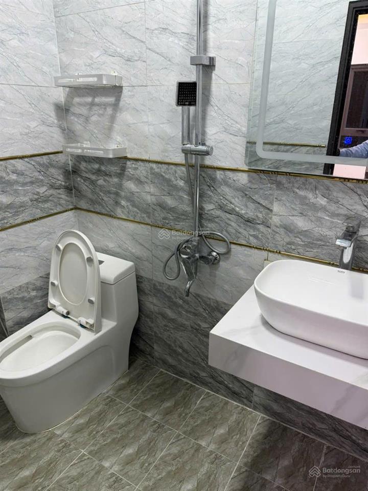 Siêu phẩm thang máy trương định diện tích 35m2 5 tầng 8 tỷ
