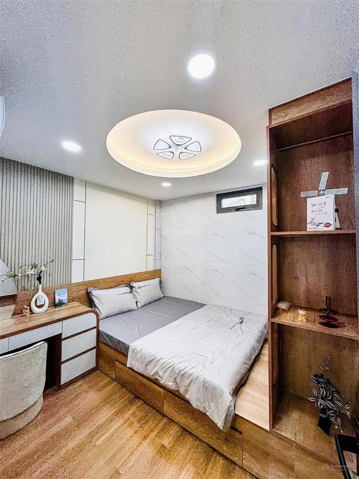 Chủ cần thanh khoản, cần tiền gấp  trại cá 40m² 5 tầng giá 8.1 tỷ