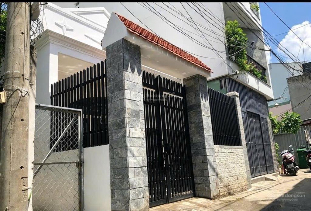 Cho thuê nhà góc 2 mặt tiền  hẻm xe hơi bùi quang là