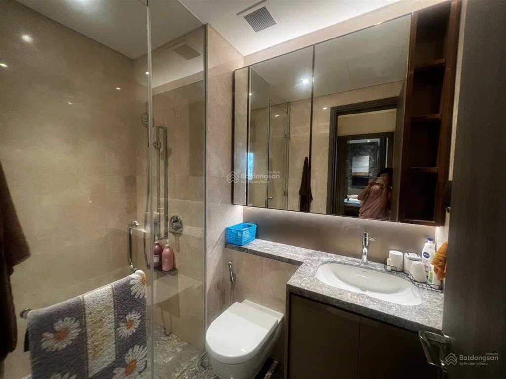 Cho thuê cc 2pn, 2wc, 79m2 tại kingdom 101, giá cực chất 18 triệu vnd