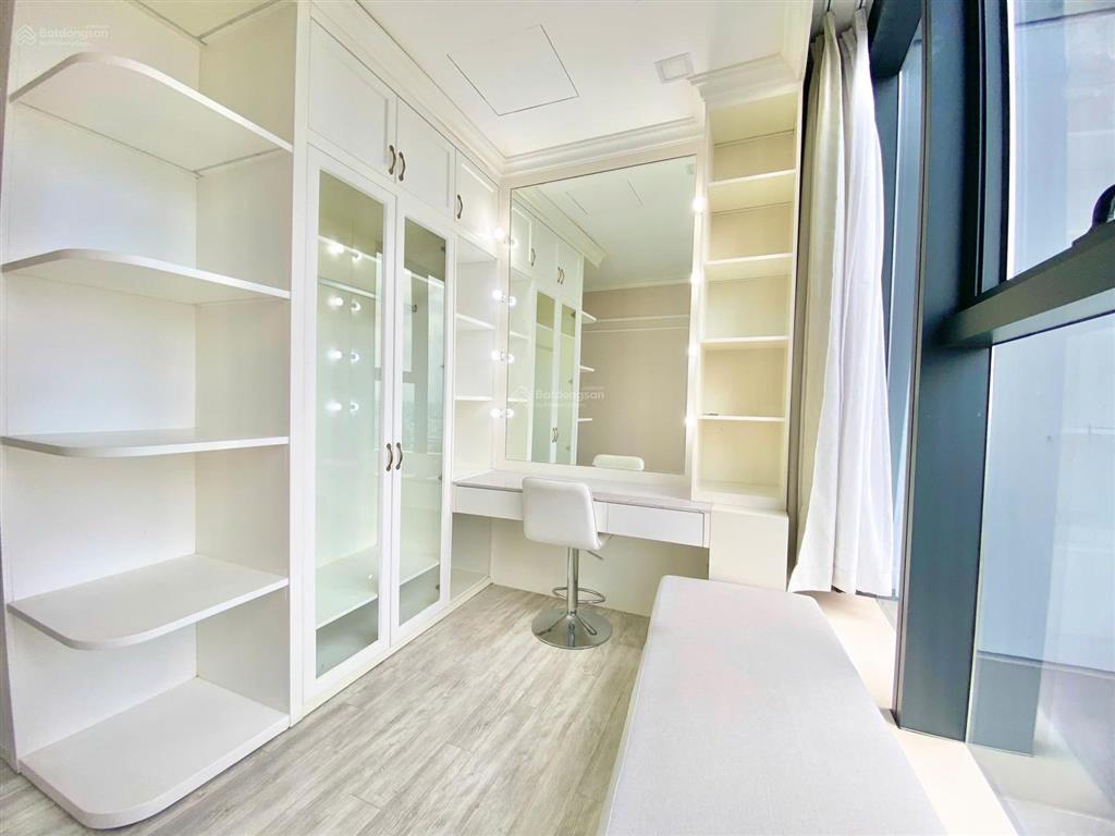 Bán căn hộ chung cư tại nguyễn ngọc phương, giá tốt, 90m2, 3pn, 2wc, view đẹp