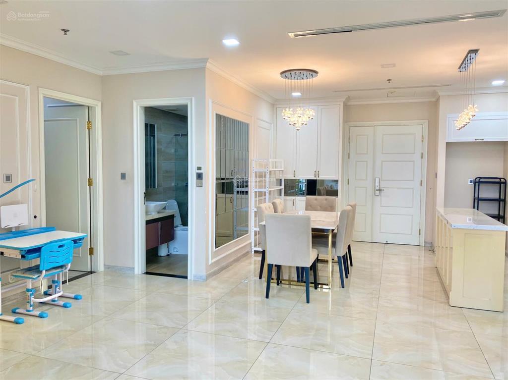 Bán căn hộ chung cư tại nguyễn ngọc phương, giá tốt, 90m2, 3pn, 2wc, view đẹp