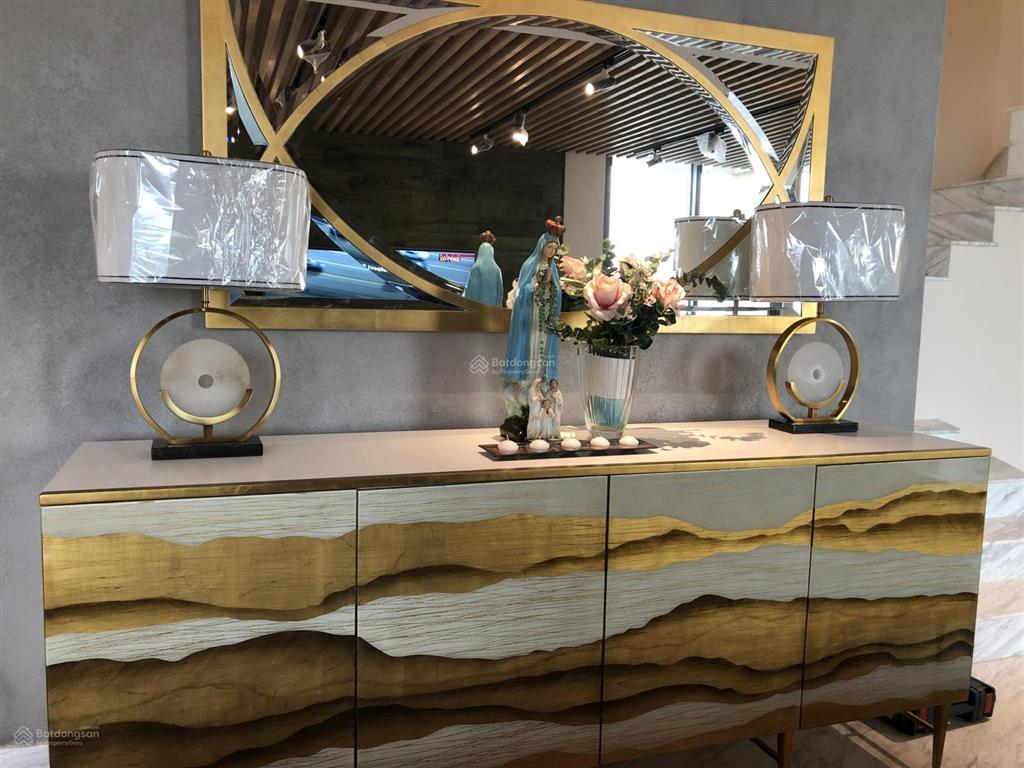 Bán cc botanic towers, 10 tỷ vnd, 198 m2, 4pn + 3wc, uy tín giá cực chất