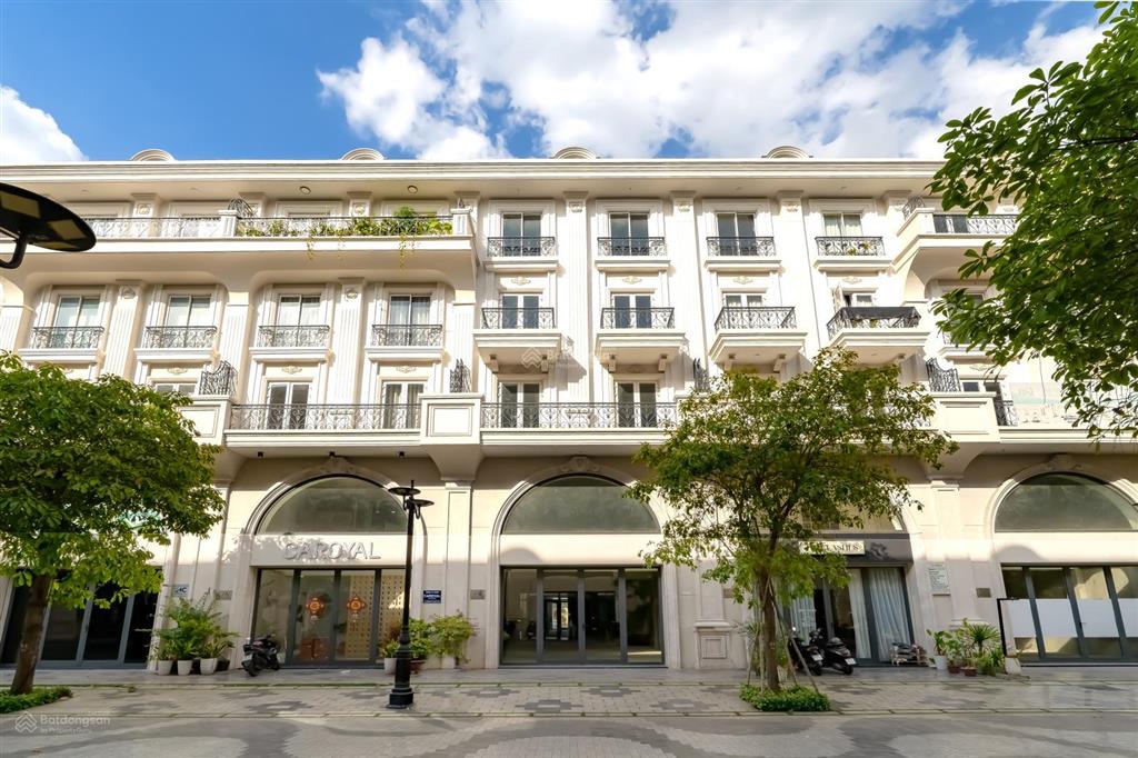 Bán nhà thô phố royal shophouse van phuc city sổ hồng, ql13 mở rộng 60m