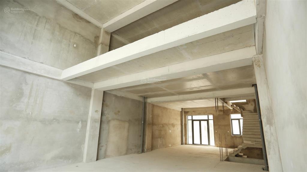 Bán nhà thô phố royal shophouse van phuc city sổ hồng, ql13 mở rộng 60m