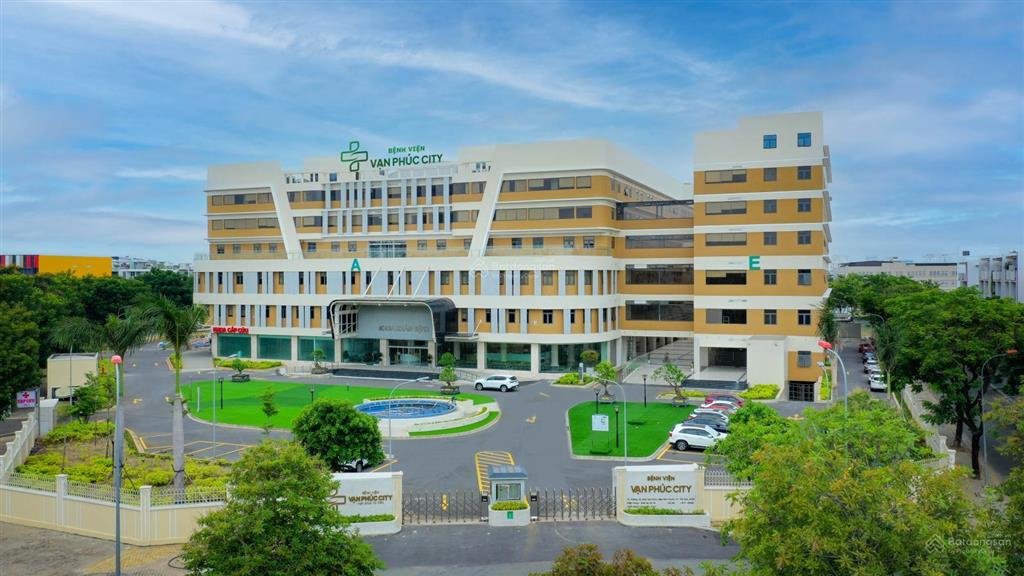 Góc 2 mặt tiền bán căn góc thô vạn phúc 1 trực diện hồ bơi, công viên sát bệnh viện quốc tế