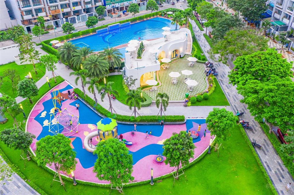 Góc 2 mặt tiền bán căn góc thô vạn phúc 1 trực diện hồ bơi, công viên sát bệnh viện quốc tế