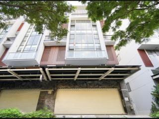 Bán shophouse vạn phúc city 198,6m2  trục 35m kinh doanh sầm uất, sổ hồng sẵn