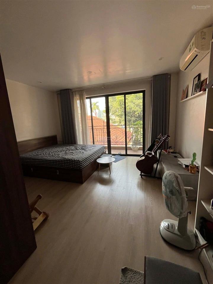 Cho thuê nhà phố trần quốc toản hoàn kiếm 50m2 5t thang máy văn phòng, kinh doanh, ở long lanh