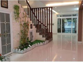 Cho thuê căn nhà làng việt kiều châu âu 80m 4 t kinh doanh, văn phòng  spa  showroom long lanh