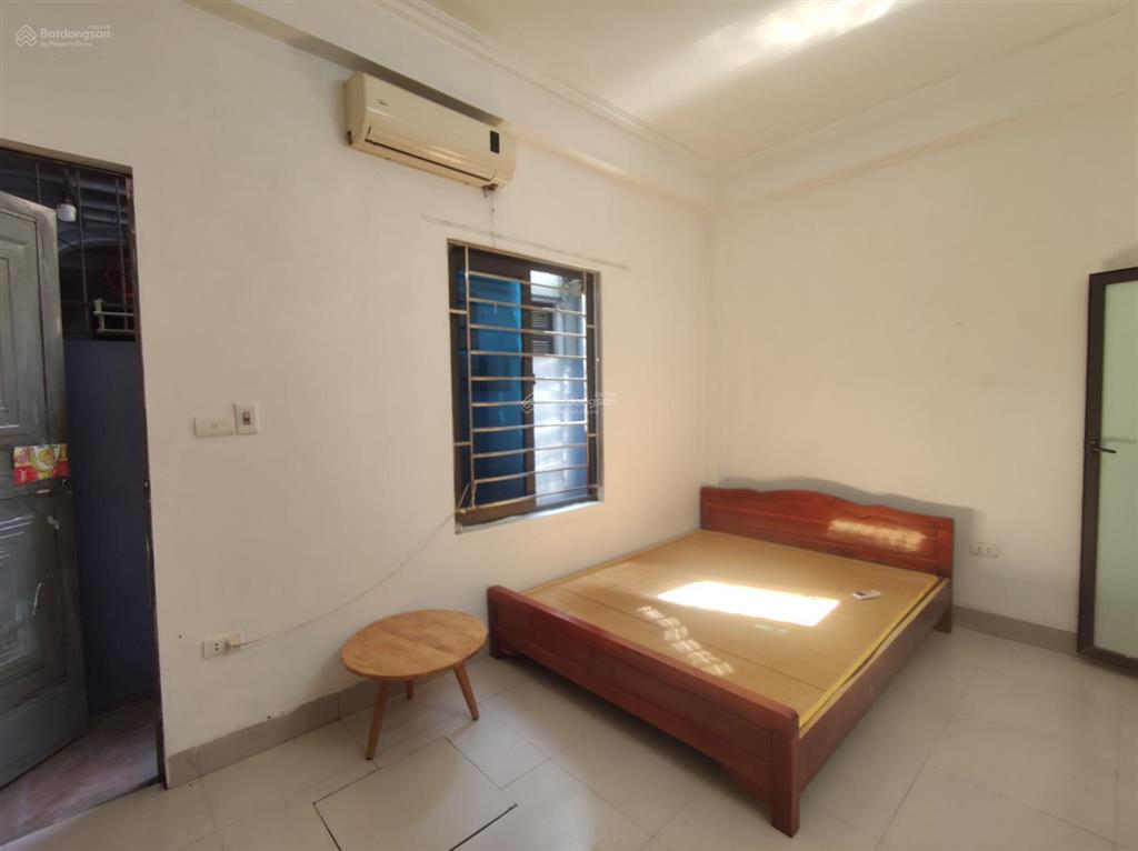 Phòng vip mễ trì thượng 26m² full đồ, thoáng, mát, ban công, sạch sẽ yên tĩnh, giá hời