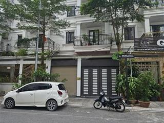 Cho thuê nhà kđt rose town 79 ngọc hồi (có thang máy) 115m 4t phù hợp trụ sở công ty văn phòng, spa