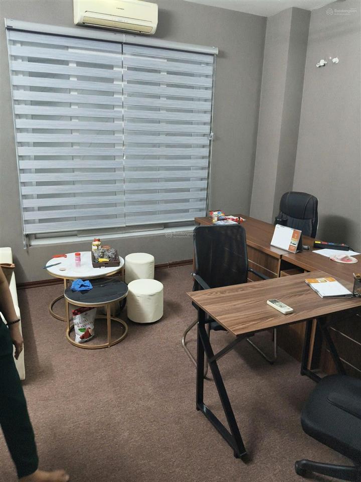 Cho thuê nhà 5 tầng ngõ 12 đào tấn  ba đình (68m) 5 tầng, văn phòng công ty, ở, spa, kinh doanh
