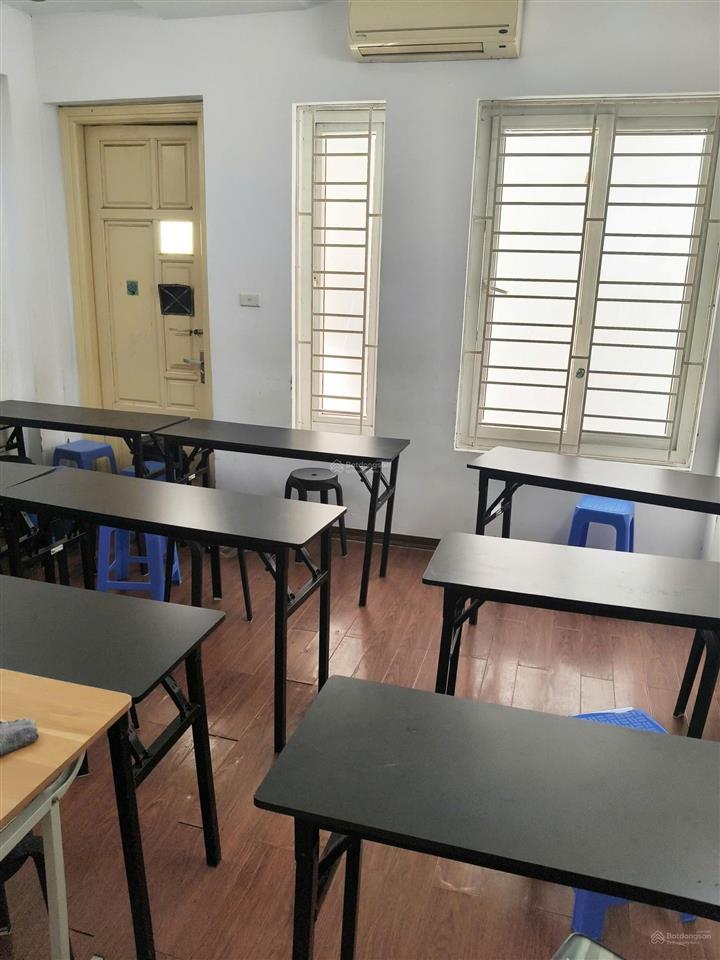 Cho thuê nhà 5 tầng ngõ 12 đào tấn  ba đình (68m) 5 tầng, văn phòng công ty, ở, spa, kinh doanh