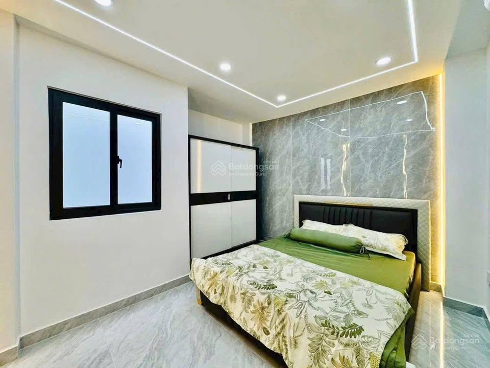 Bán nhà 2 lầu chợ đầu mối bình điền 6x20, cho thuê 25 triệu/tháng